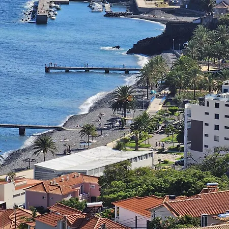 The View * Santa Cruz (Madeira)