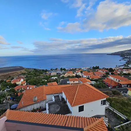 The View Santa Cruz (Madeira)